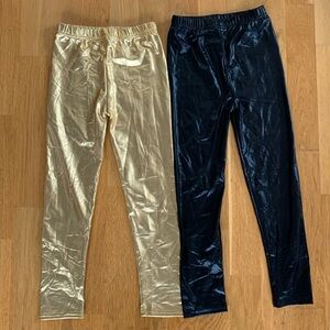 Girls wet look metallic leggings. NWOT Size XS.